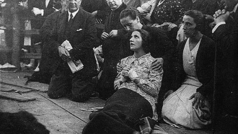 Visionarios de Ezquioga fotografiados por los periodistas de la época Visionarios de Ezquioga fotografiados por los periodistas de la época