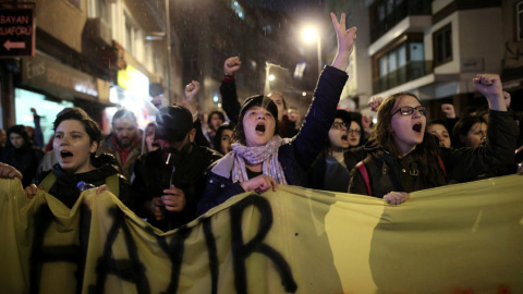 Protesta contra Erdogan en Estambul el pasado lunes. REUTERS/Alkis Konstantinidis Protesta contra Erdogan en Estambul el pasado lunes. REUTERS/Alkis Konstantinidis