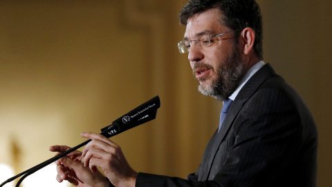 El secretario de Estado de Presupuestos, Alberto Nadal, durante su intervención en una conferencia organizada por Forum Europa. EFE/Sergio Barrenechea El secretario de Estado de Presupuestos, Alberto Nadal, durante su intervención en una conferencia organizada por Forum Europa. EFE/Sergio Barrenechea