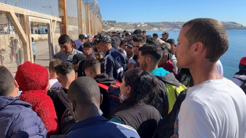 Migrants Ceuta retallat-compressed-compressed