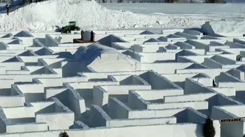Canadá estrena el laberinto de nieve más grande del mundo Canadá estrena el laberinto de nieve más grande del mundo