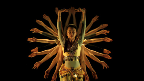 Ensayo del Ballet Folclórico de la Provincia de Shanxi en el Museo de Oriente de Lisboa. / RAFAEL MARCHANTE (REUTERS)