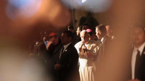 El papa Francisco habla ante los asistentes a su llegada a la Nunciatura Apostólica de México. EFE/Sáshenka Gutiérrez