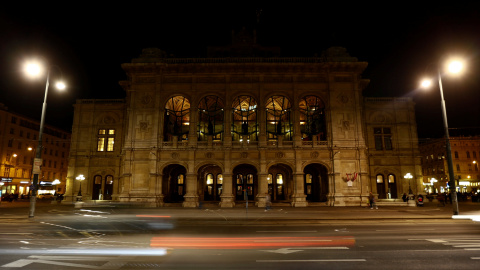 La Opera de Viena se suma a la iniciativa contra el cambio climático La hora del planeta. REUTERS/Leonhard Foeger