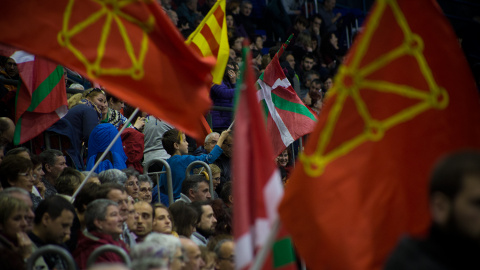 El velódromo de Anoeta, durante el mitin de Arnaldo Otegi este sábado, en Donosti. JAIRO VARGAS