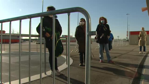 Madrid retoma la vacunación con Astrazeneca Madrid retoma la vacunación con Astrazeneca