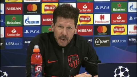 Simeone: "Ojalá se juegue en Anfield con público" Simeone: "Ojalá se juegue en Anfield con público"