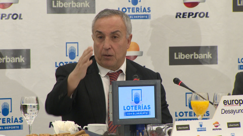 Blanco espera que deporte sirva para rebajar crispación política Blanco espera que deporte sirva para rebajar crispación política