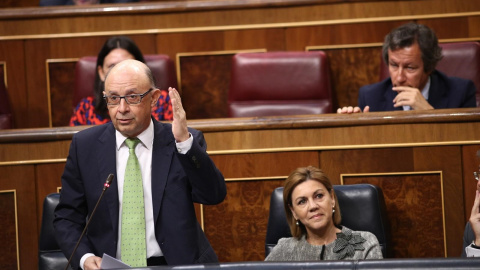 El ministro de Hacienda y Función Pública, Cristóbal Montoro, durante la sesión de control al Gobierno celebrada en el Congreso. EUROPA PRESS El ministro de Hacienda y Función Pública, Cristóbal Montoro, durante la sesión de control al Gobierno celebrada en el Congreso. EUROPA PRESS
