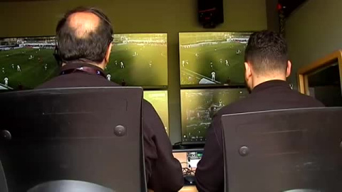 Los árbitros de Segunda se prepararan para la introducción del VAR Los árbitros de Segunda se prepararan para la introducción del VAR