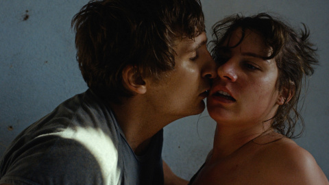 Bajo el sol es la primera película de la que será The Sun Trilogy Bajo el sol es la primera película de la que será The Sun Trilogy