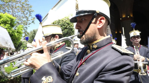 Hermandad de la Paz realiza su estación de penitencia Hermandad de la Paz realiza su estación de penitencia