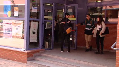 El profesor Pérez Rubalcaba, muy querido por sus alumnos El profesor Pérez Rubalcaba, muy querido por sus alumnos