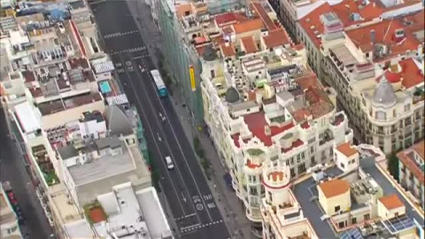 La belleza de un Madrid vacío después de más de un mes de confinamiento La belleza de un Madrid vacío después de más de un mes de confinamiento