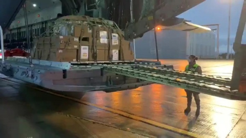 Un cargamento de material sanitario aterriza en Zaragoza Un cargamento de material sanitario aterriza en Zaragoza