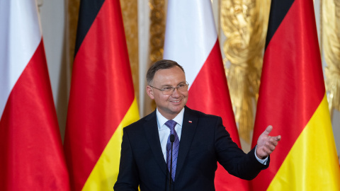 El Parlamento polaco dio este viernes luz verde a la construcción de un muro para reforzar su frontera con Bielorrusia. Andrzej Duda foto de archivo. El Parlamento polaco dio este viernes luz verde a la construcción de un muro para reforzar su frontera con Bielorrusia. Andrzej Duda foto de archivo.