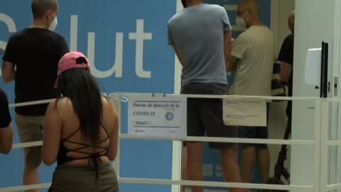 Casi 34.000 nuevos contagios en España desde el viernes Casi 34.000 nuevos contagios en España desde el viernes