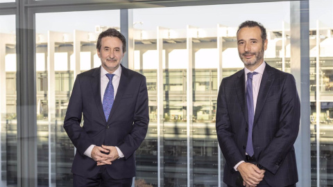 Los consejeros delegados de Repsol y de Pontegadea, Josu Jon Imaz y Roberto Cibeira, respectivamente. Los consejeros delegados de Repsol y de Pontegadea, Josu Jon Imaz y Roberto Cibeira, respectivamente.