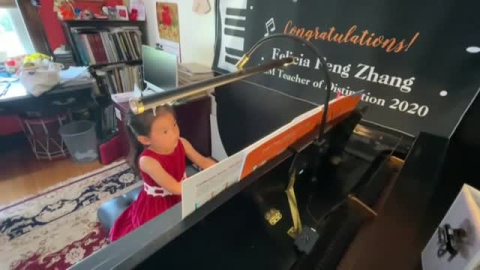 Niña de 4 años es todo un prodigio de la música Niña de 4 años es todo un prodigio de la música