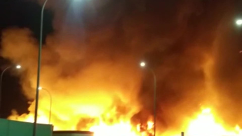 Incendio en asentamiento de Lepe, Huelva Incendio en asentamiento de Lepe, Huelva