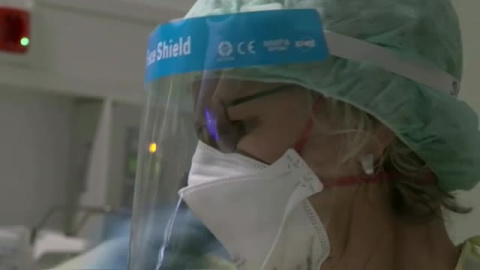 La nueva variante obliga a la UE a adoptar nuevas medidas para evitar una nueva ola La nueva variante obliga a la UE a adoptar nuevas medidas para evitar una nueva ola