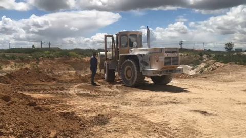 Los restos óseos encontrados en un yacimiento de La Roda son humanos Los restos óseos encontrados en un yacimiento de La Roda son humanos