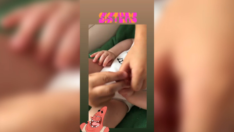 Los cuidados de Patricia Montero a su hija para ir a la playa Los cuidados de Patricia Montero a su hija para ir a la playa