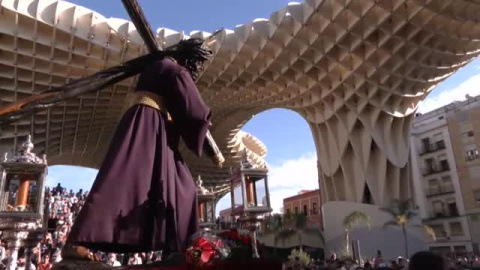 La tradición vuelve a las calles de Sevilla La tradición vuelve a las calles de Sevilla
