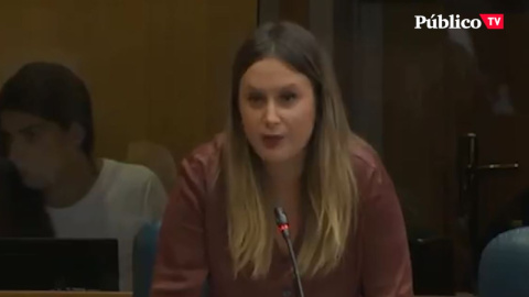 Alejandra Jacinto propone a Ayuso 'jugar' al 'Yo Nunca' en la Asamblea de Madrid Alejandra Jacinto propone a Ayuso 'jugar' al 'Yo Nunca' en la Asamblea de Madrid