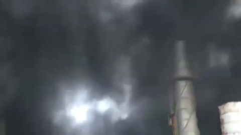 Controlado el incendio de la fábrica de San Roque Controlado el incendio de la fábrica de San Roque