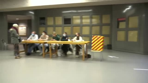 Referéndum en Suiza para aprobar el uso del pasaporte Covid Referéndum en Suiza para aprobar el uso del pasaporte Covid