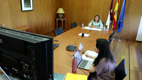 Videoconferencia con los miembros del patronato del Festival de Almagro Videoconferencia con los miembros del patronato del Festival de Almagro
