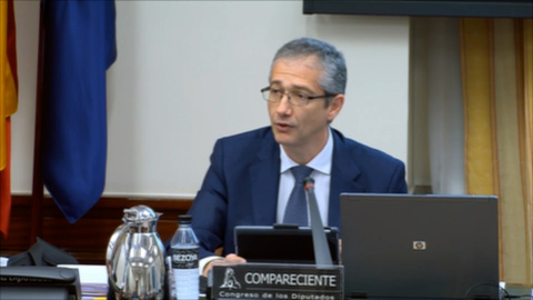 Banco de España eleva la caída del PIB a entre el 9,5% y el 12,4%
Banco de España eleva la caída del PIB a entre el 9,5% y el 12,4%