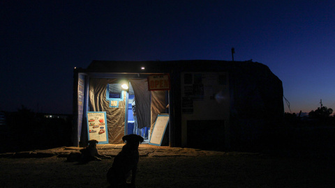 10/01/2022 Un puesto de comida en Second Mesa 10/01/2022 Un puesto de comida en Second Mesa