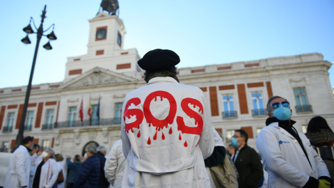 Concentración de sanitarios en defensa de la Atención Primaria en Madrid, a 13 de noviembre de 2021. Concentración de sanitarios en defensa de la Atención Primaria en Madrid, a 13 de noviembre de 2021.