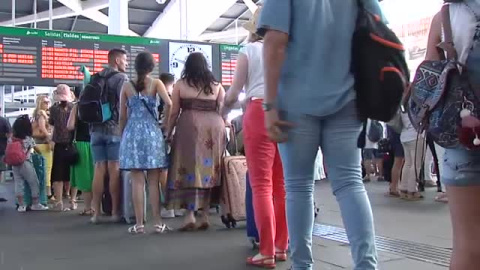 Hoy comienza el primer día de huelga de Renfe Hoy comienza el primer día de huelga de Renfe