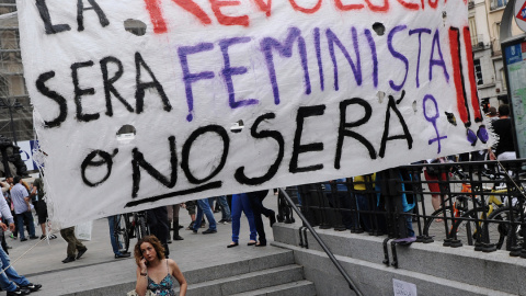 Pancarta desplegada en la Puerta del Sol en los primeros días del movimiento 15-M en Madrid.- DOMINIQUE FAGET / AFP Pancarta desplegada en la Puerta del Sol en los primeros días del movimiento 15-M en Madrid.- DOMINIQUE FAGET / AFP