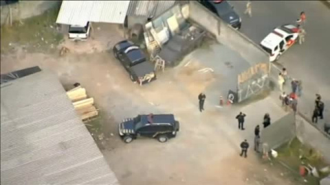 Roban casi una tonelada de oro en un aeropuerto de Brasil Roban casi una tonelada de oro en un aeropuerto de Brasil
