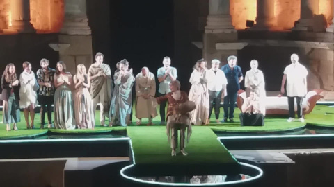 Concha Velasco, emocionada tras el estreno de 'Metamorfosis' en Mérida Concha Velasco, emocionada tras el estreno de 'Metamorfosis' en Mérida