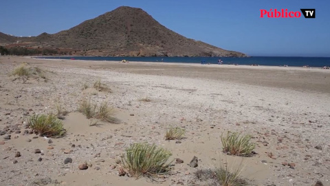 ¿Se convertirá la playa de Los Genoveses en el nuevo Algarrobico? ¿Se convertirá la playa de Los Genoveses en el nuevo Algarrobico?
