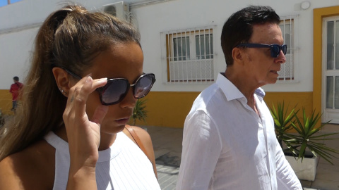 Ortega Cano defiende a su hija Gloria Camila Ortega Cano defiende a su hija Gloria Camila