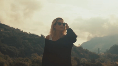 Ana Fernádez sorprende a sus seguidores con un single y videoclip Ana Fernádez sorprende a sus seguidores con un single y videoclip