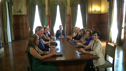 Primer Consejo de Gobierno del ejecutivo vasco Primer Consejo de Gobierno del ejecutivo vasco