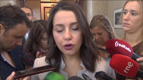 Arrimadas, sobre España Suma: "Es el sueño húmedo de Sánchez" Arrimadas, sobre España Suma: "Es el sueño húmedo de Sánchez"