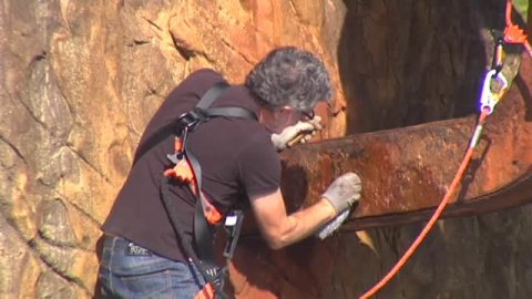 El Peine del Viento sin lazos amarillos El Peine del Viento sin lazos amarillos