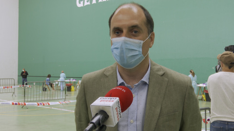 Osakidetza criba a los clientes de un bar de Getaria Osakidetza criba a los clientes de un bar de Getaria