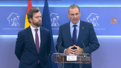 Vox propone levantar un muro en la frontera de Ceuta y Melilla Vox propone levantar un muro en la frontera de Ceuta y Melilla