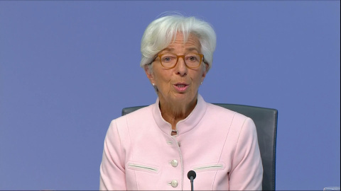 Lagarde insta a los líderes de UE a alcanzar un acuerdo "ambicioso" Lagarde insta a los líderes de UE a alcanzar un acuerdo "ambicioso"