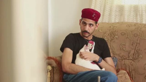 El bailarín de danza del vientre que lucha por la igualdad en Túnez El bailarín de danza del vientre que lucha por la igualdad en Túnez