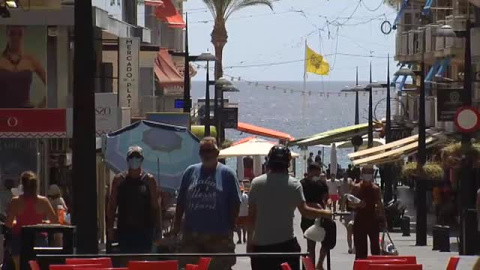Agosto de contrastes en Benidorm Agosto de contrastes en Benidorm